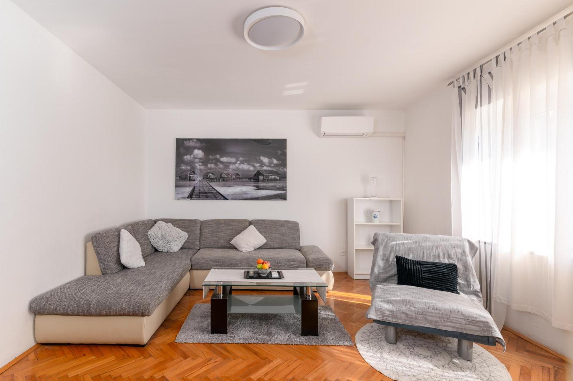 Apartman Milijana فاجانا المظهر الخارجي الصورة